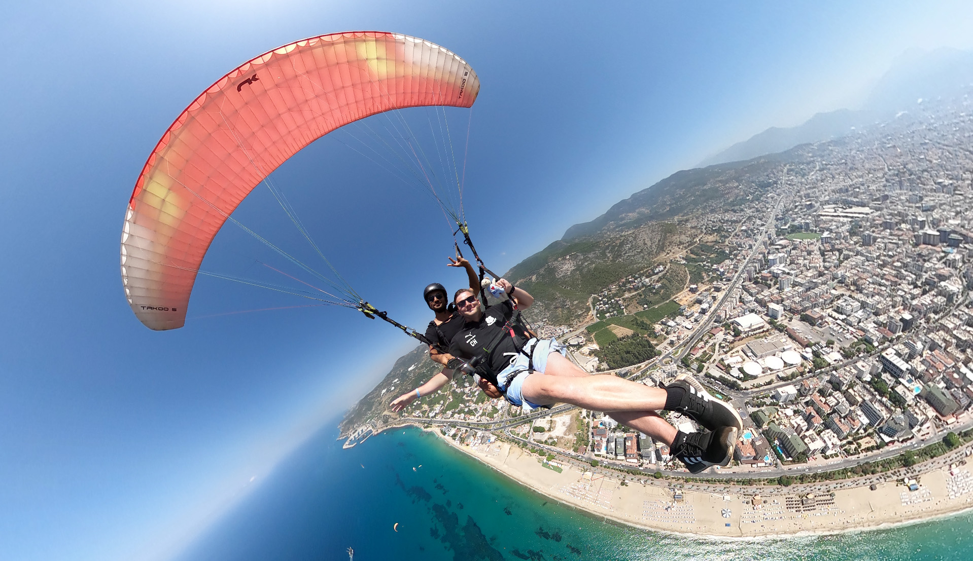Tandem Paragliding – Hapy Aviation